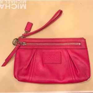 Coach Handbag Wristlet Purse Pink